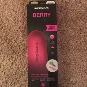 Super feet arch support. Brand new never worn.